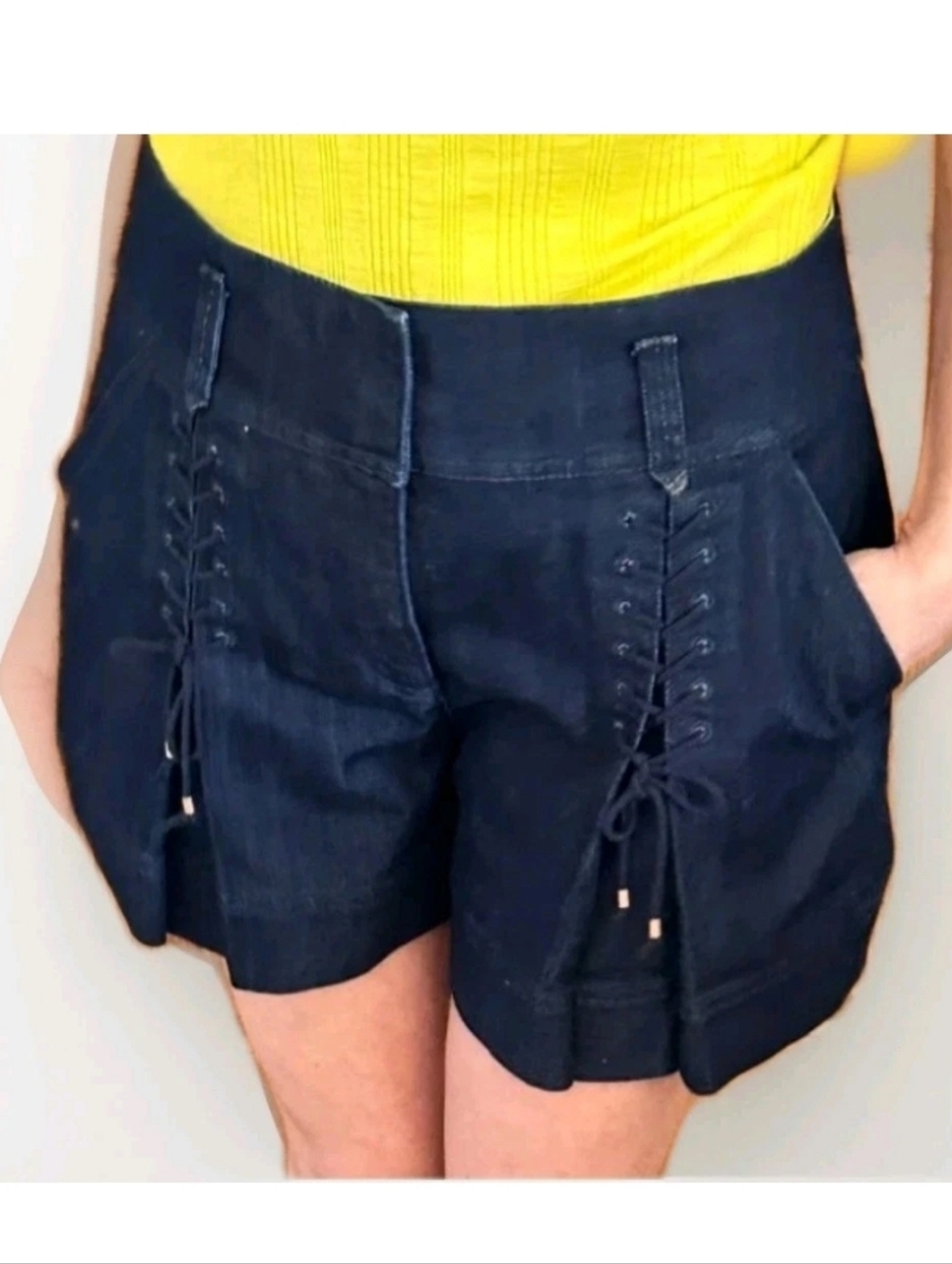 Anthropologie Leifsdottir Corset Lace-up Denim Jean Shorts Sz 2 RARE pleated Euc